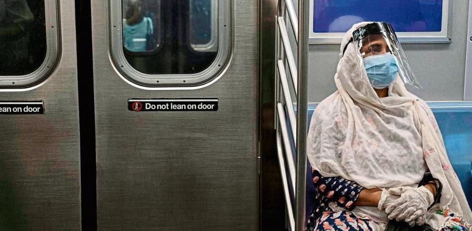 Famosos neoyorquinos, al rescate del metro