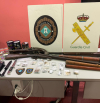 Confiscados 500 artículos falsificados, dos locales cerrados y un detenido en Castelldefels
