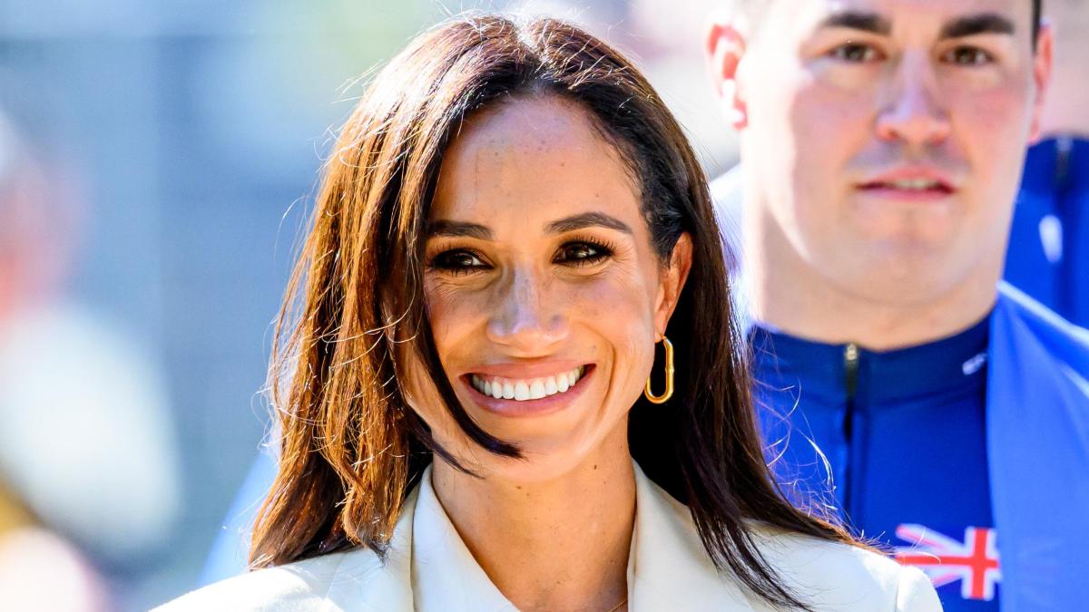 Meghan Markle se va de concierto con un vestido de casi 6.500 euros