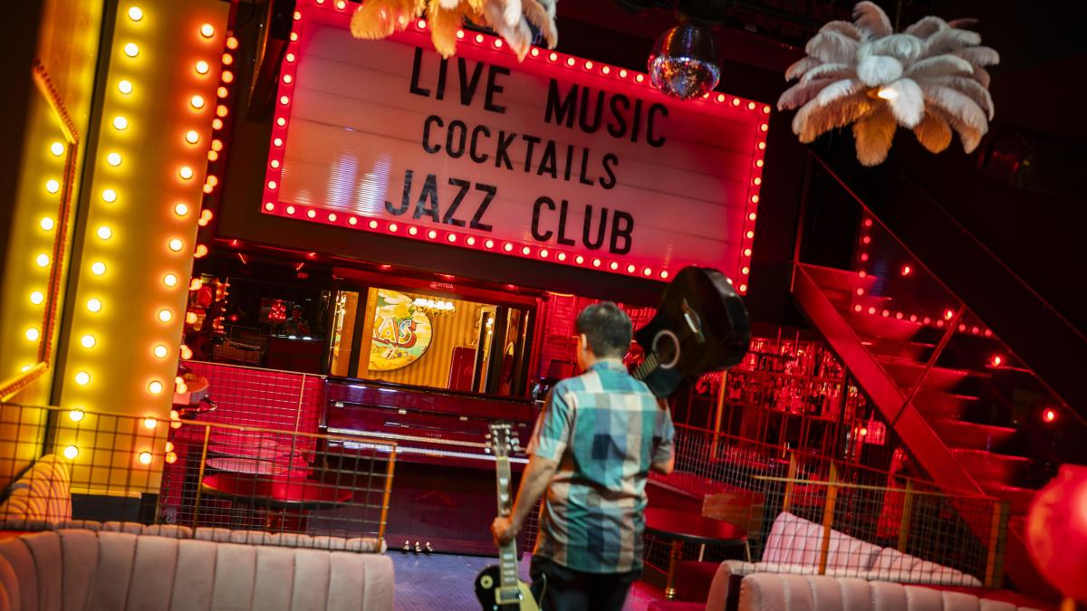 8 bares y restaurantes con música en directo en Barcelona