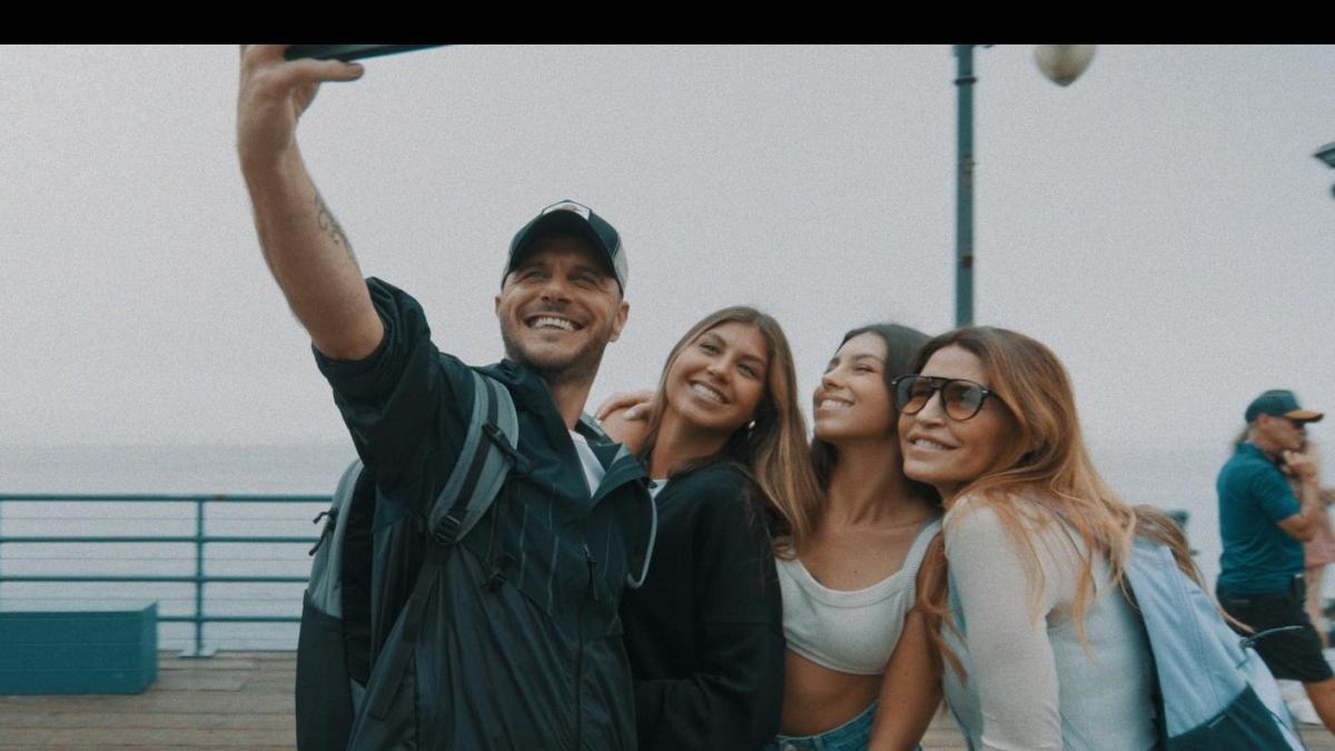 Joaquín recorre con su familia la costa oeste de Estados Unidos en su nueva aventura televisiva