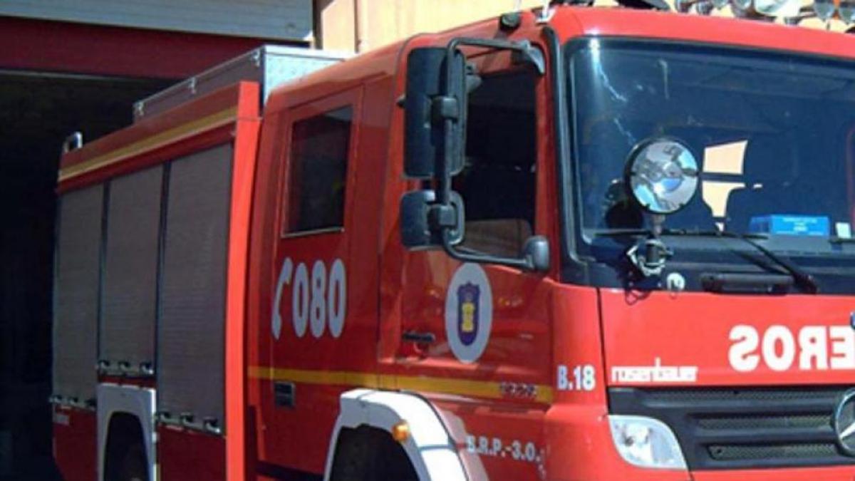Los bomberos controlan un incendio en un terreno escarpado de Chinchón en tres horas