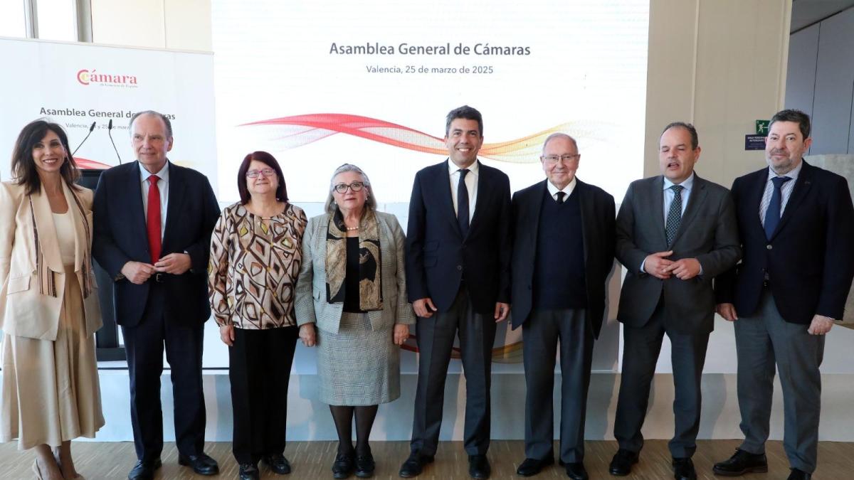 La Cámara de Comercio de España se reúne en la Marina de València